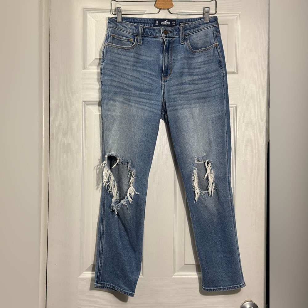Hollister High Rise Mom Jeans Distressed Straight Leg Size 11
